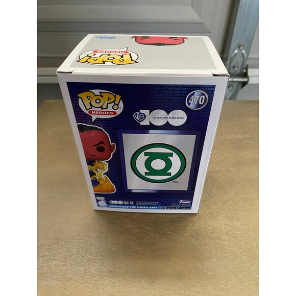 DC Green Lantern Sinestro #470 Funko Exclusive Pop - Picture 3 of 6